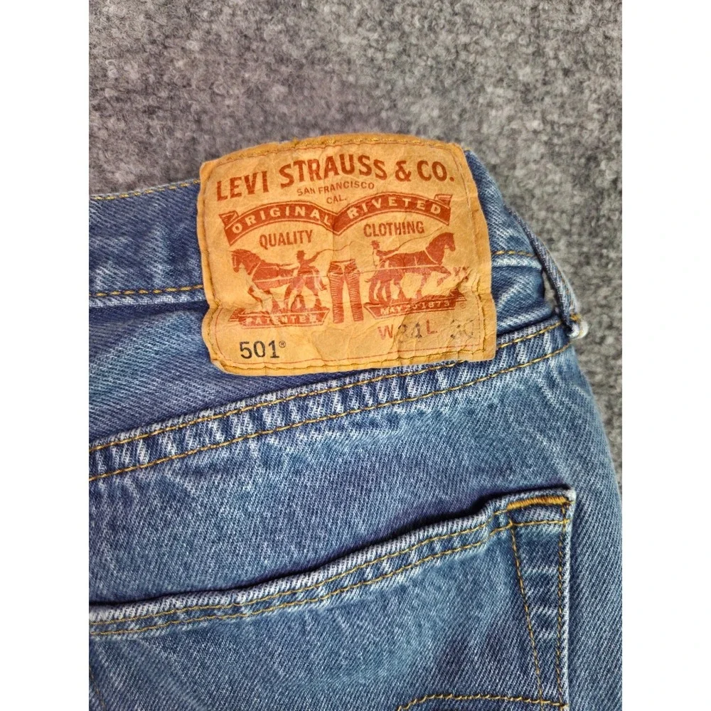 Levi's 501 Original Fit Jeans Mens 30x26 Blue Straight Leg Button Fly Denim